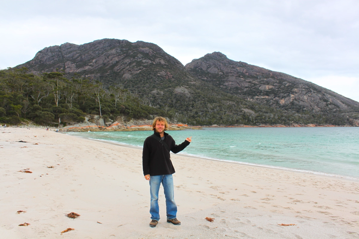 Tasmanien, Autor am Strand