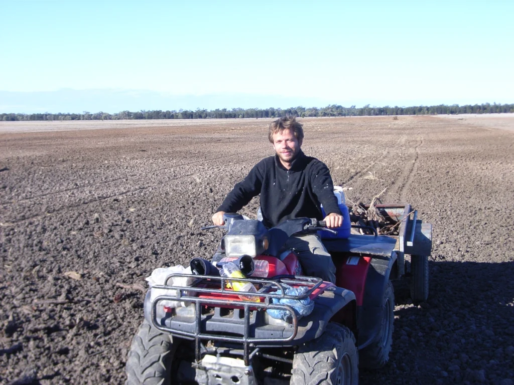 Autor auf dem Quad im australischen Outback