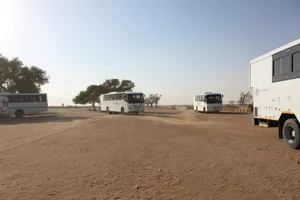 Busparkplatz am Deadvlei