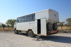 Overlandtruck im Etosha Nationalpark